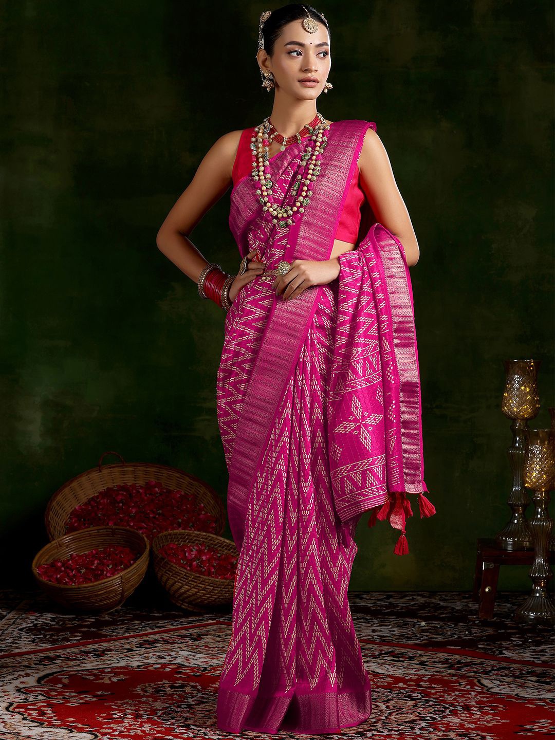 

Libas Leheriya Printed Zari Woven Design Saree, Pink