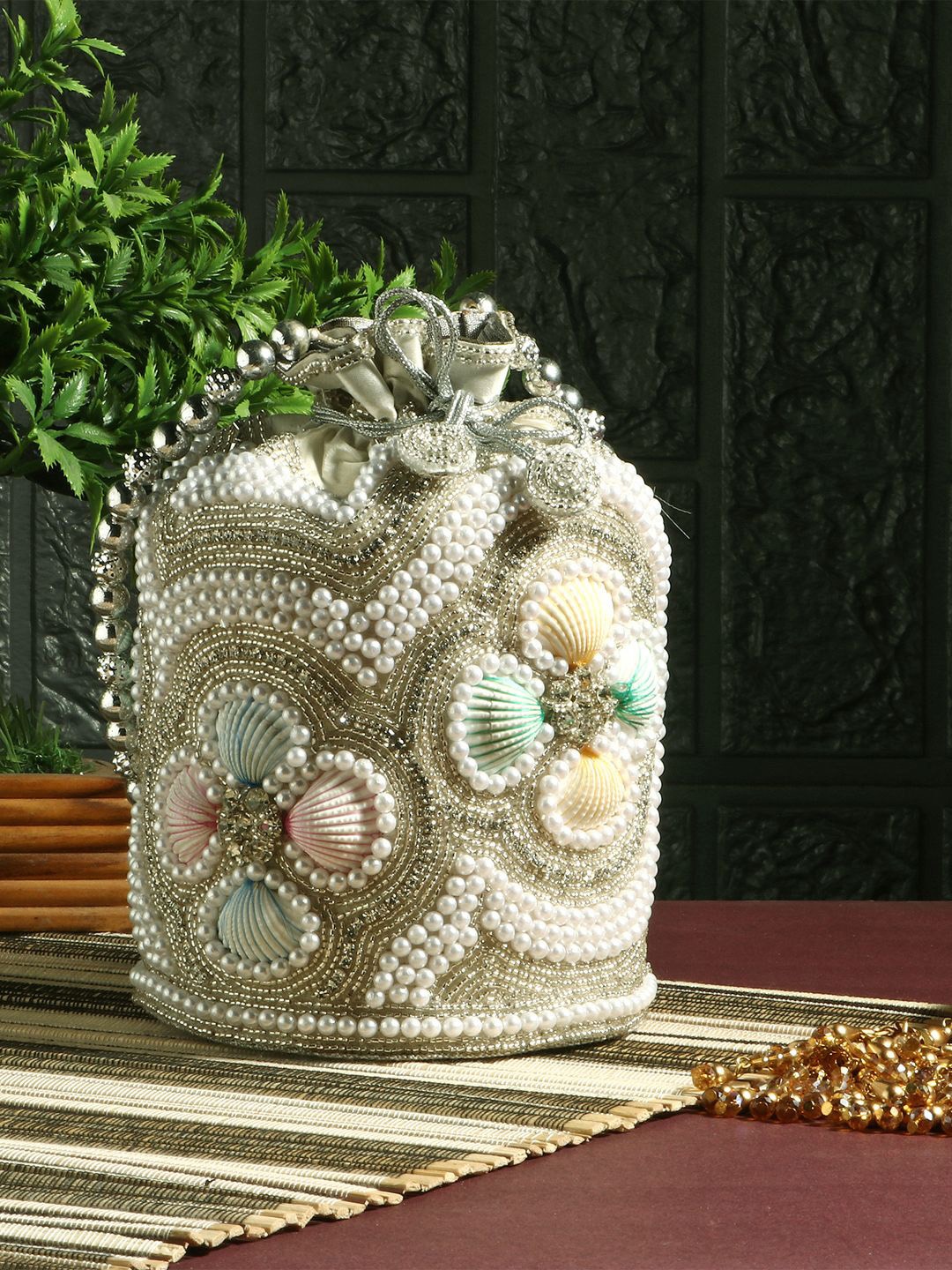 

Exotic Embellished Embroidered Potli Clutch, Silver
