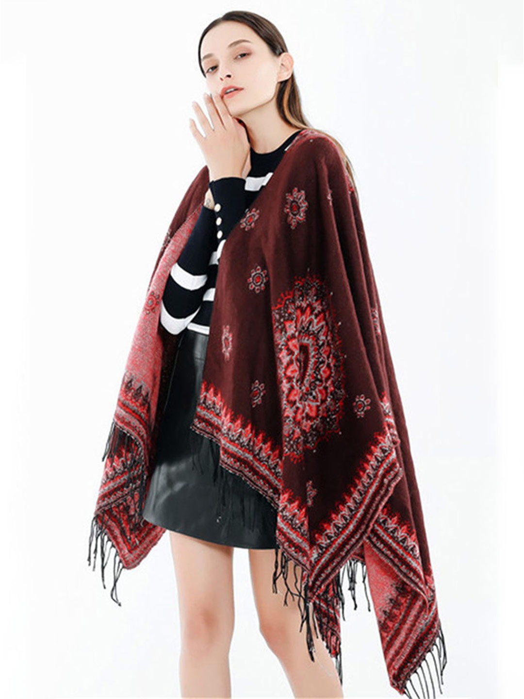 

LULU & SKY Printed Longline Shrug, Red