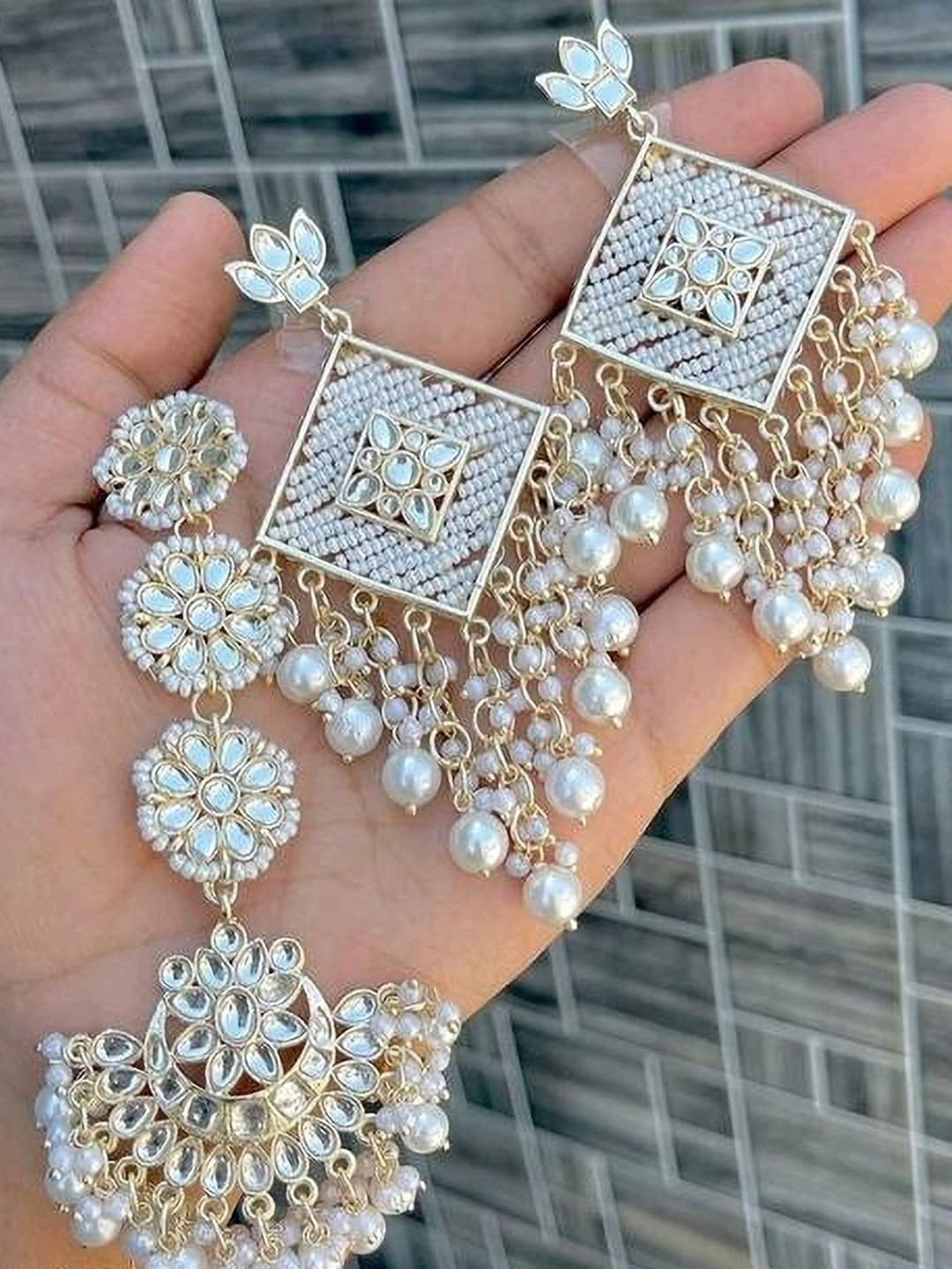 

Gyaan Jewels Set Of 2 Gold-Plated Stone Studded & Beaded Jewellery Sets