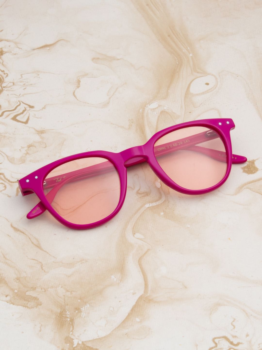 

Ted Smith Unisex Pink Wayfarer Premium Acetate Sunglasses with Polarised Lens