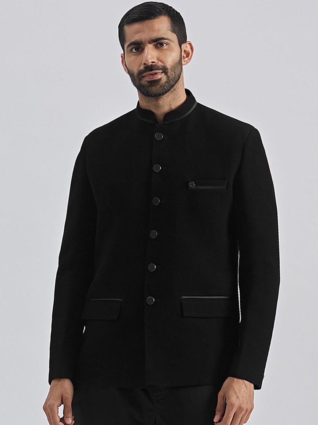 

VASTRAMAY Slim-Fit Jacquard Bandhgala Jodhpuri Blazer, Black