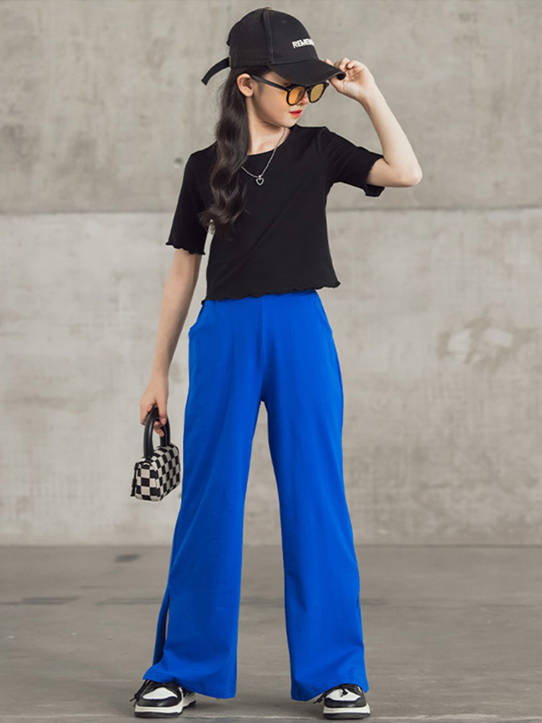 

INCLUD Crop Top, Black