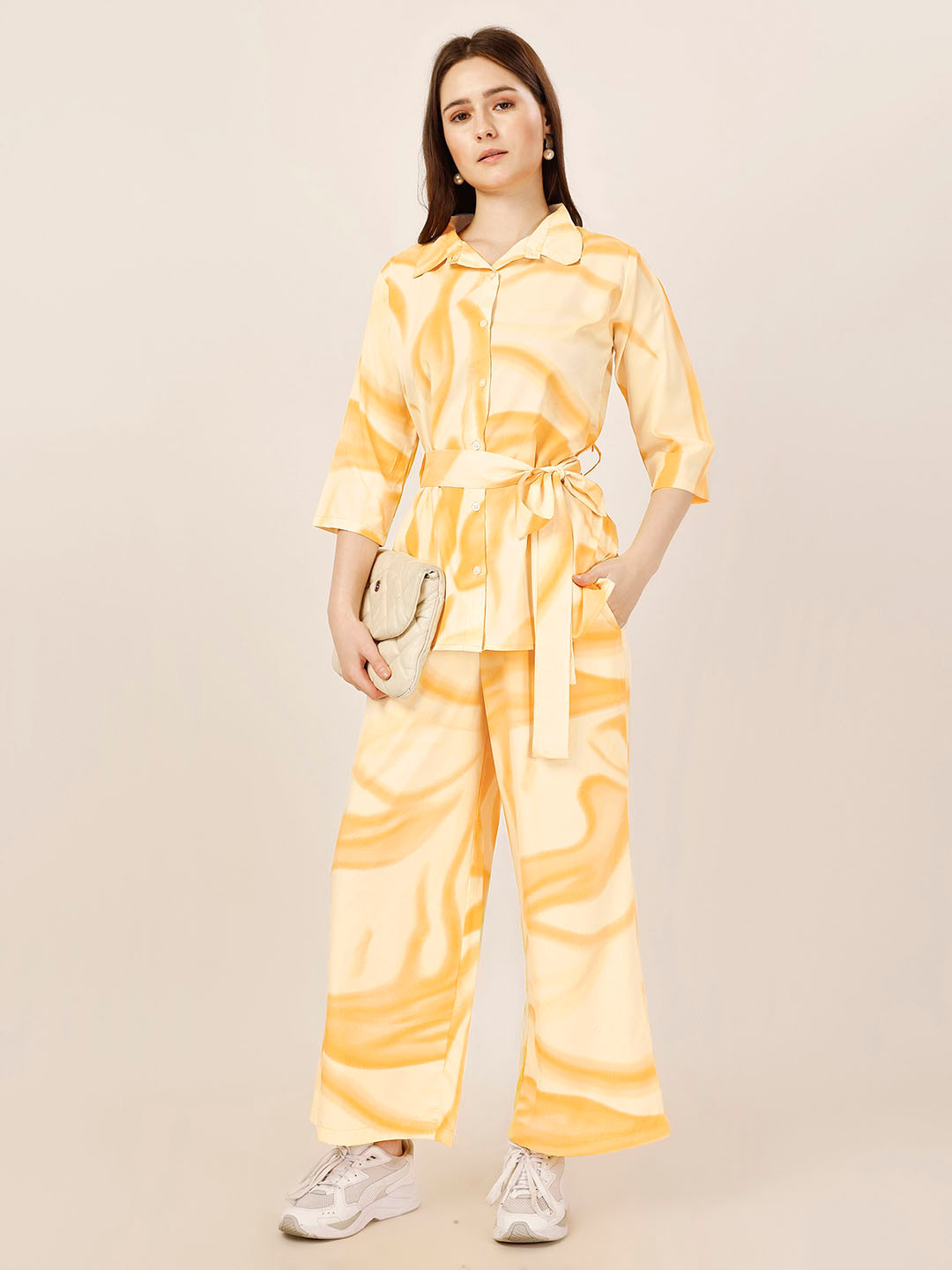 

DressBerry Yellow Printed Three-Quarter Sleeves Shirt With Trousers