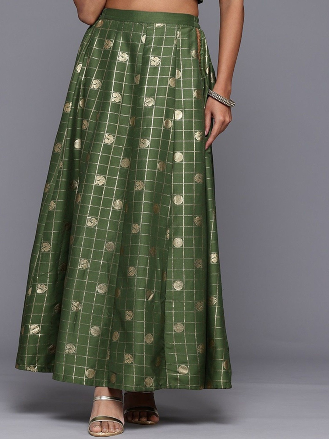 

Ahalyaa Women Printed Flared Maxi Skirt, Olive