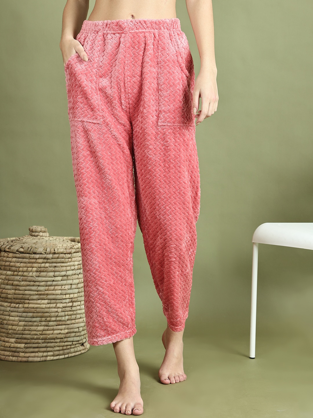 

TAG 7 Women Self Design Mid-Rise Straight Lounge Pant, Pink