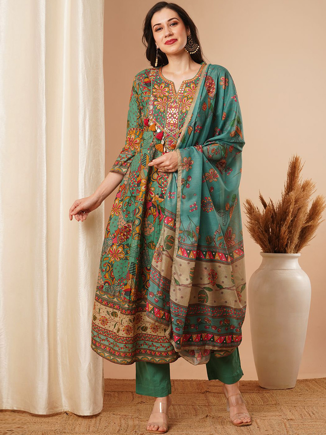 

FASHOR Floral Printed Panelled Thread Work Pure Cotton Anarkali Kurta & Trouser & Dupatta, Green