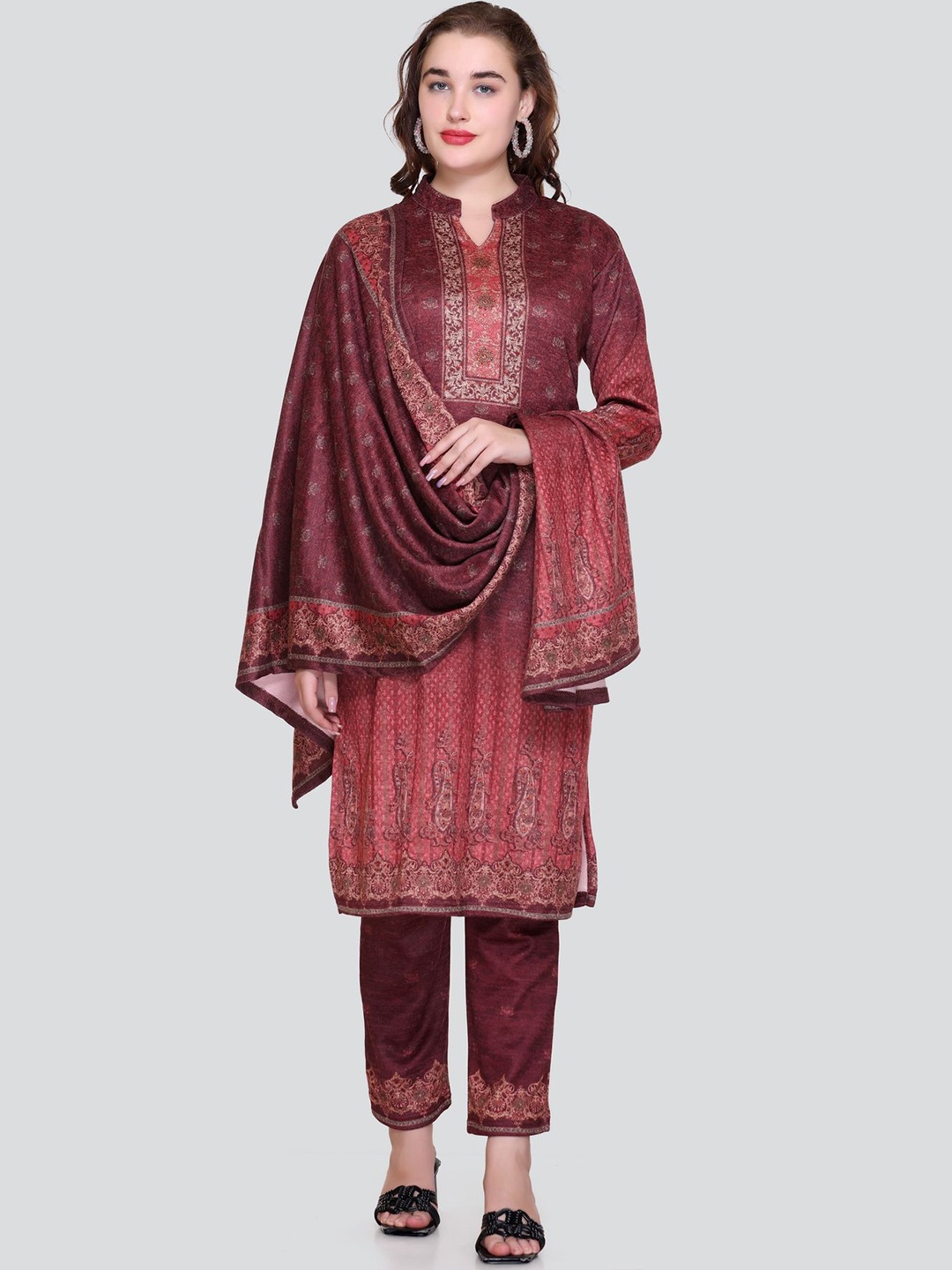 

Melvin Mandarin Collar Floral Printed Straight Kurta with Trouser & Dupatta, Maroon