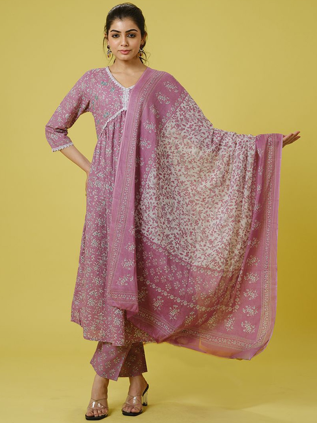 

Hassu's Women Pure Cotton Floral Printed Gotta Patti Kurta with Trousers & With Dupatta, Mauve
