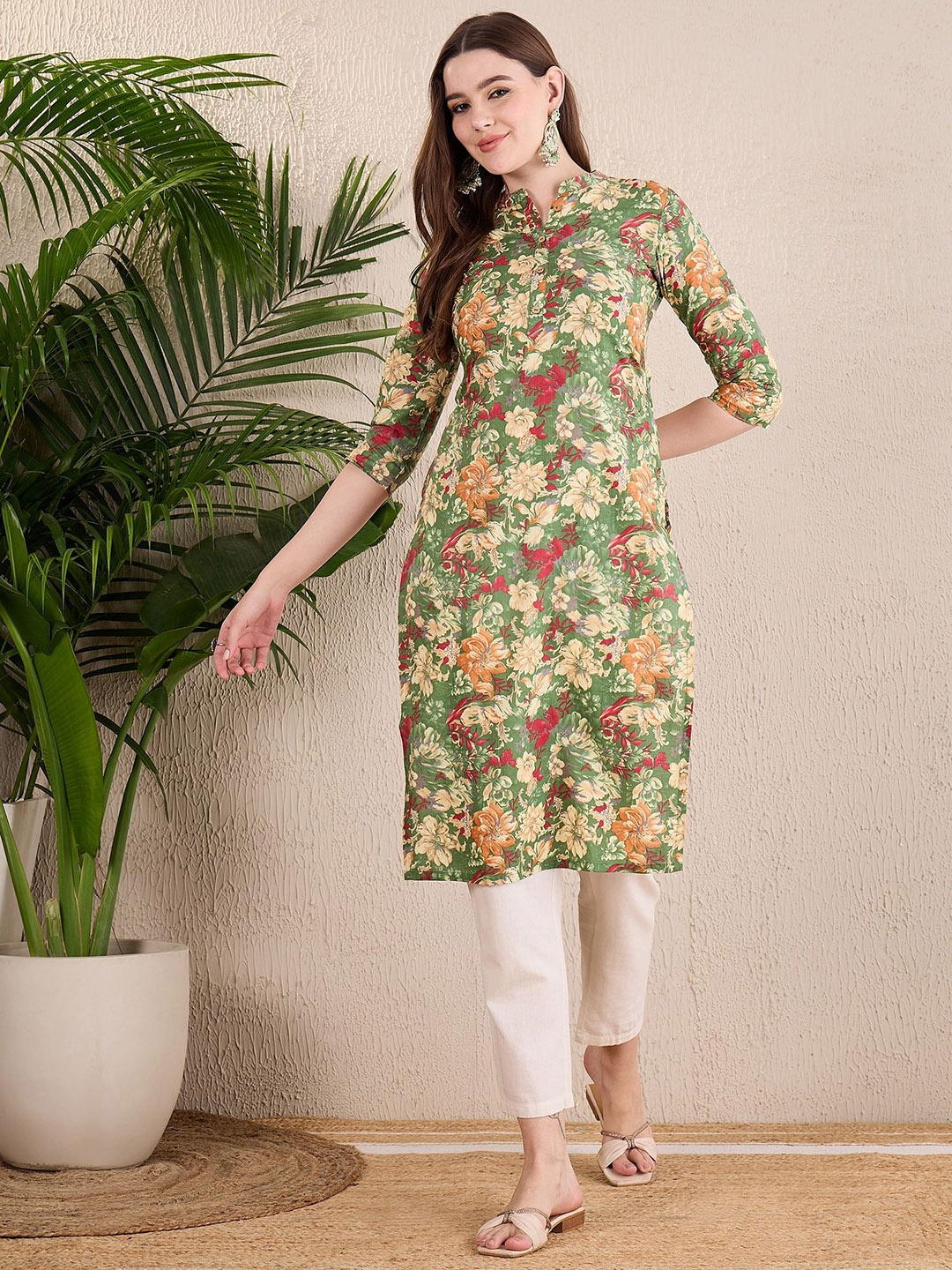 

Anouk Women Floral Printed Mandarin Collar Cotton Straight Kurta, Multi