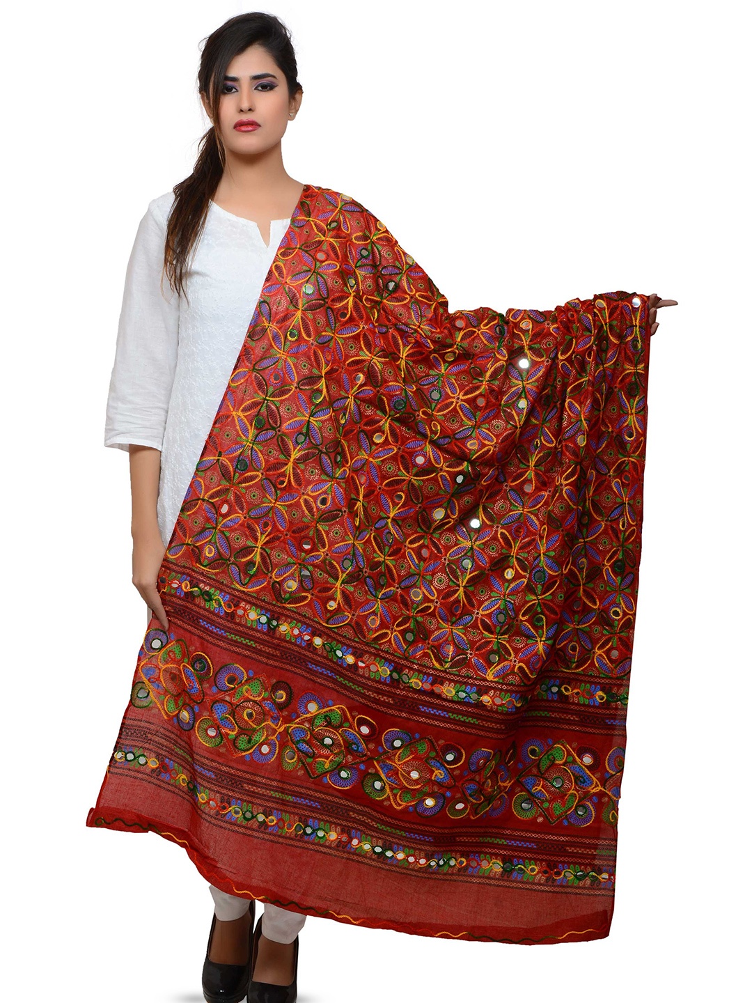 

BANJARA INDIA Embroidered Dupatta with Thread Work, Red