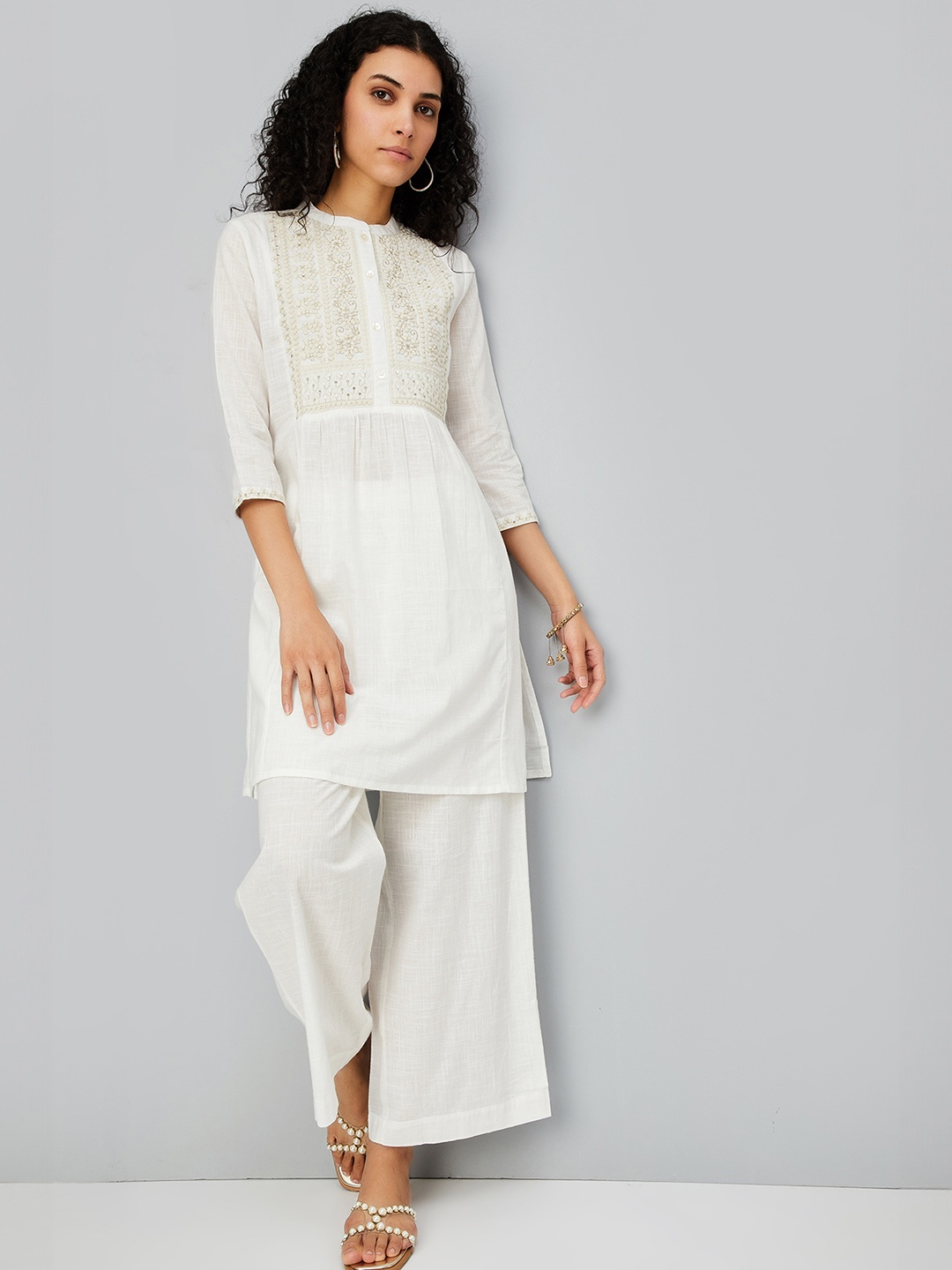 

max Women Floral Yoke Design Regular Thread Work Kurti with Palazzos, Off white
