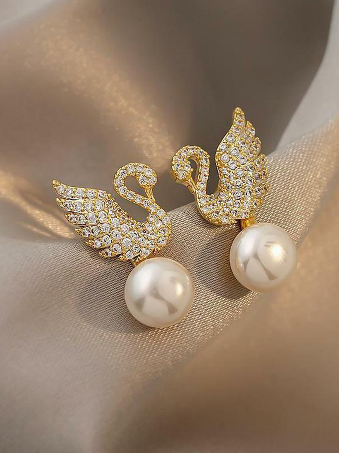

DESTINY JEWELS Gold-Plated Contemporary American Diamond & Pearl Drop Earrings