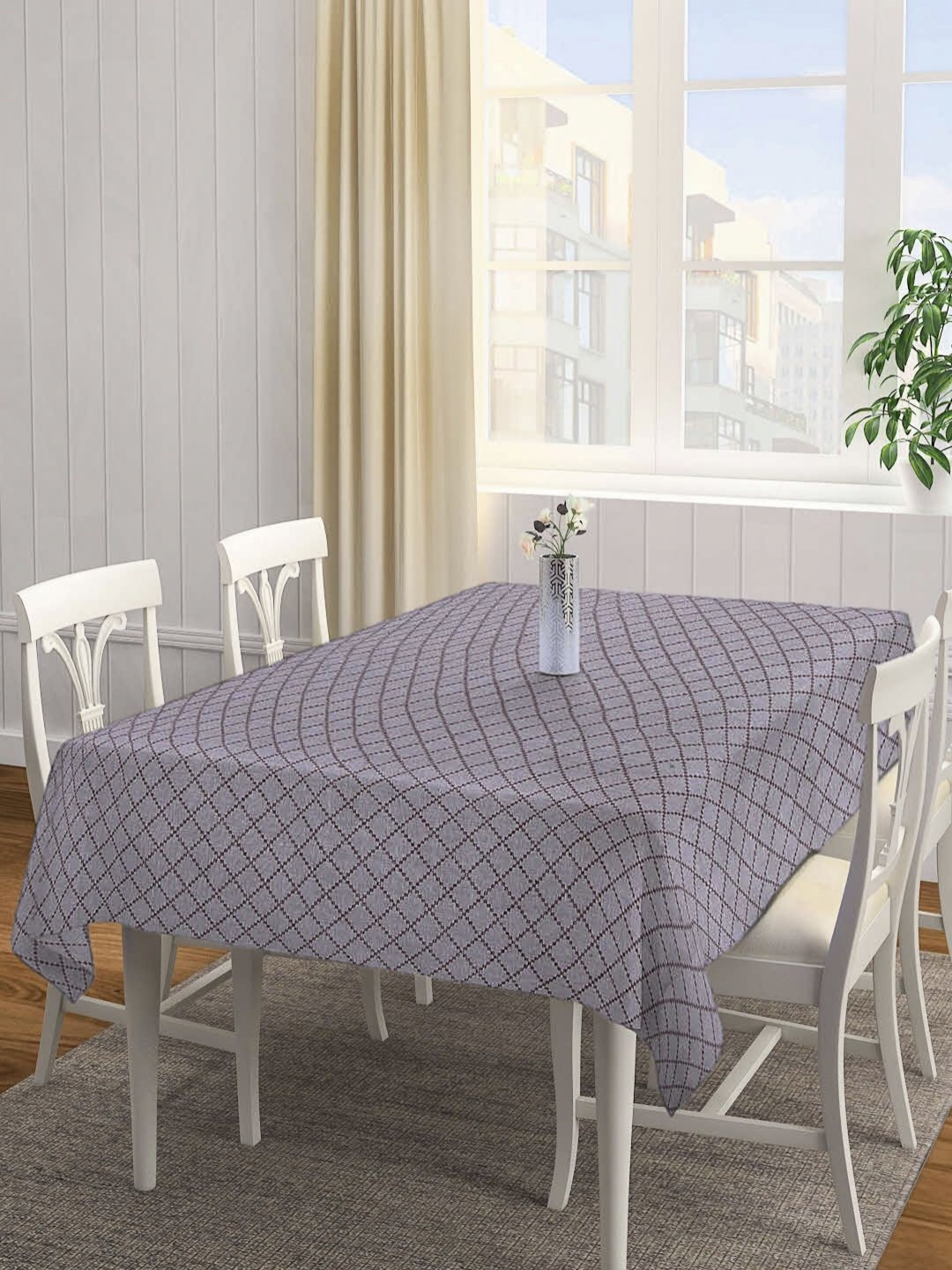 

Aura Maroon & Grey Geometric Printed Cotton 6-Seater Table Cover