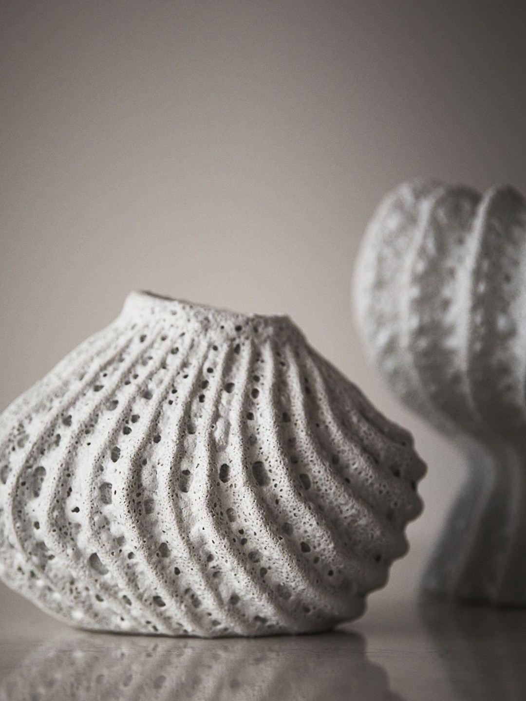 

H&M Small Stoneware Vase, White