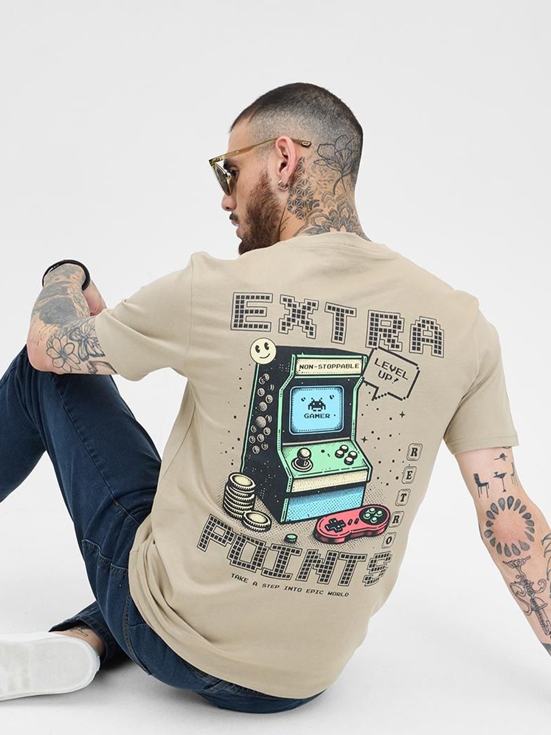 

Snitch Men Graphic Printed Round Neck Cotton T-shirt, Beige