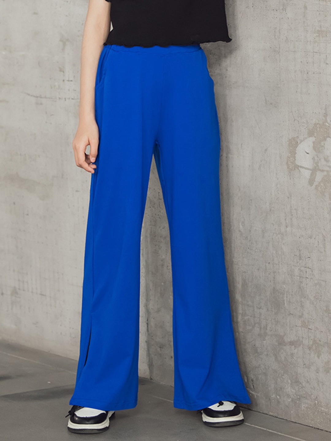 

INCLUD Girls Side Slit Track Pants, Navy blue