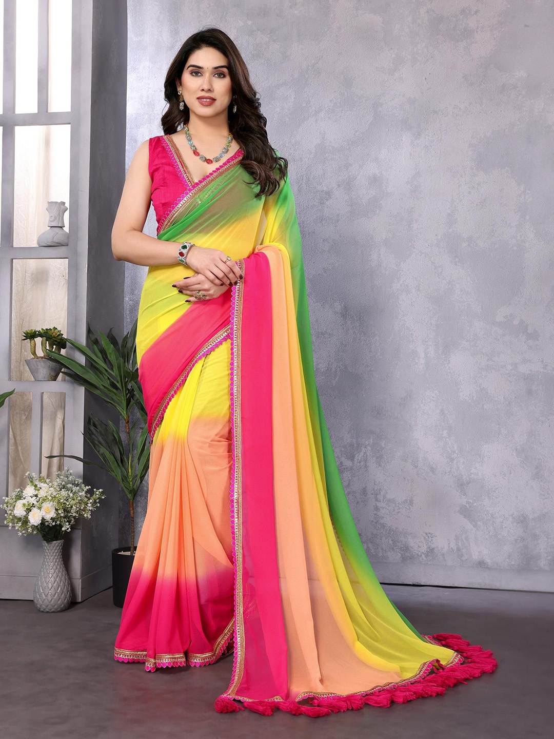 

Ekasya Ombre Colourblocked Embroidered Saree, Yellow