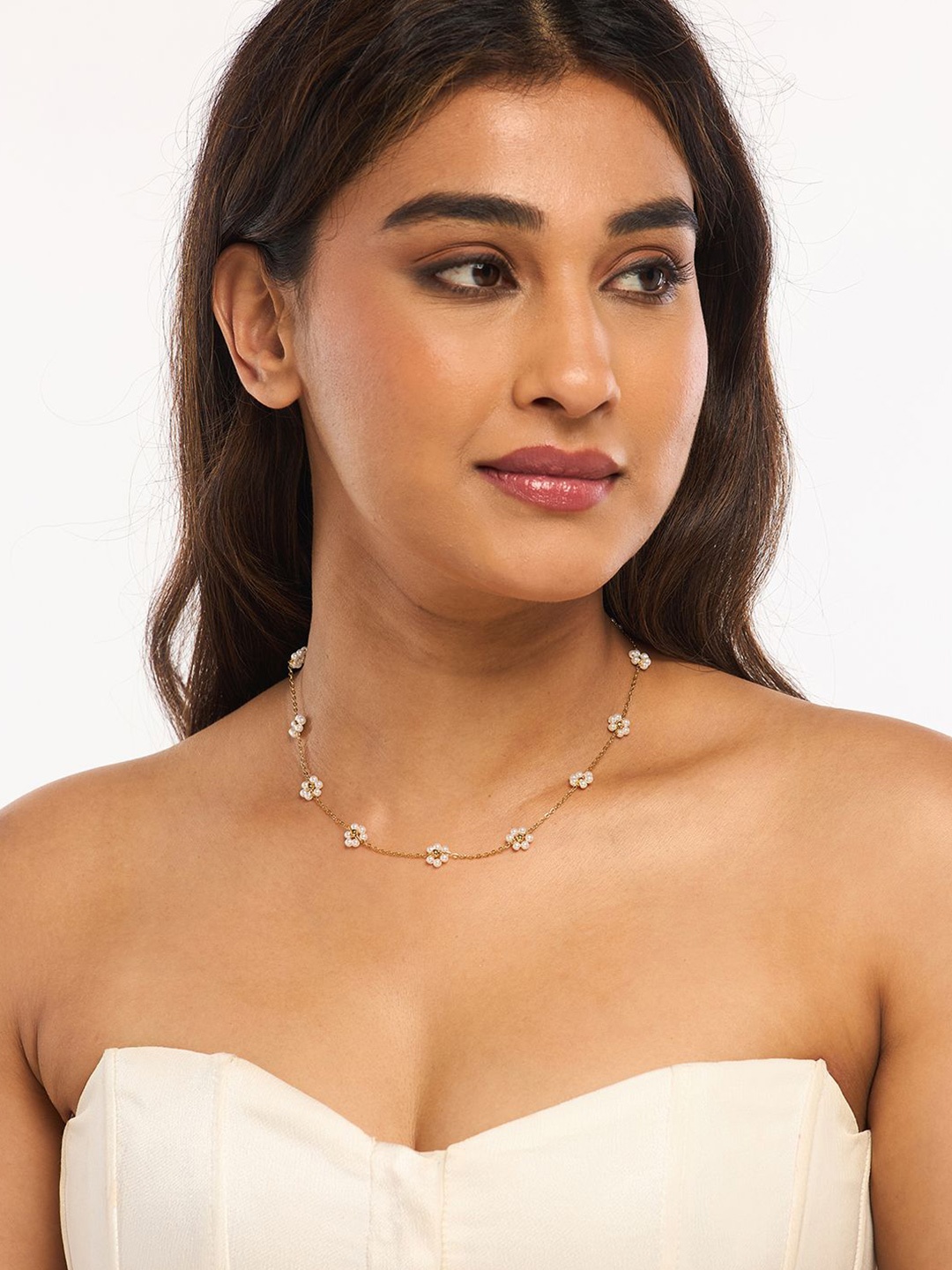 

WHITE LIES Gold-Plated Stainless Steel Pearls Beaded Flower Necklace