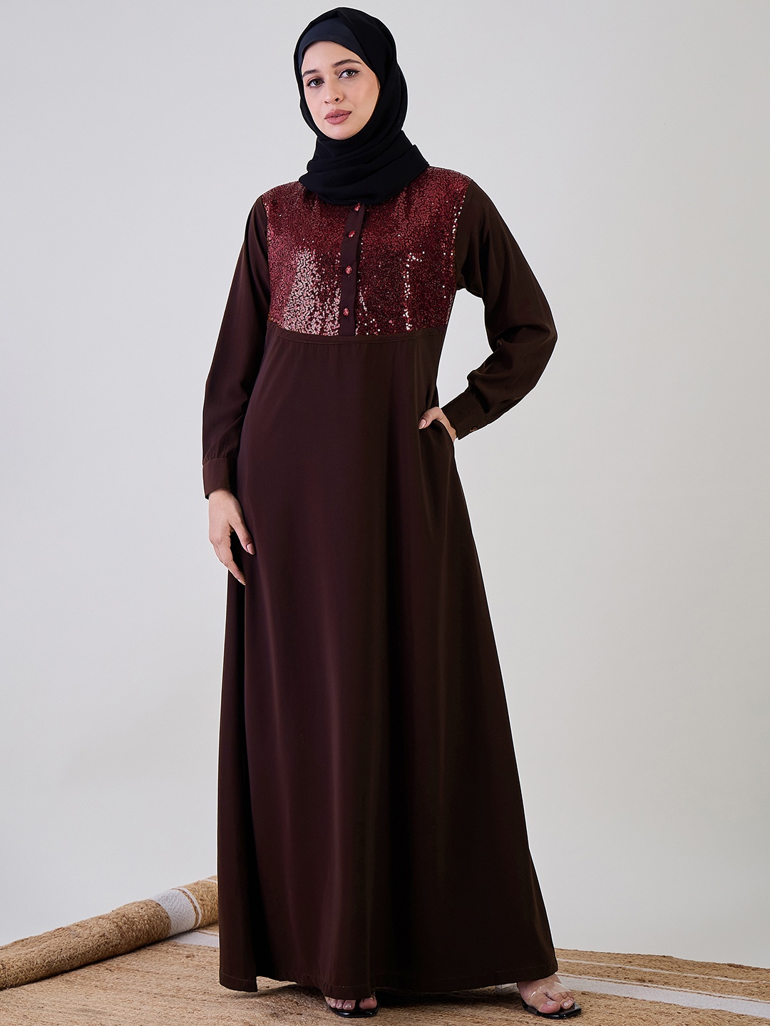 

NABIA Women Embellished Abaya Burqa, Maroon