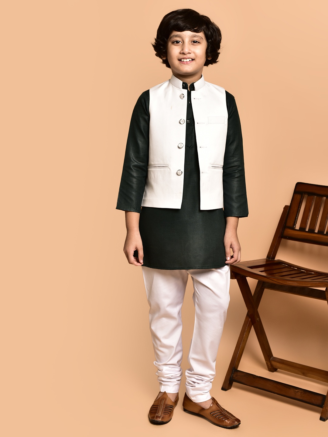 

PRINTINDIA Boys Band Collar Kurta & Churidar & Nehru Jacket, Green