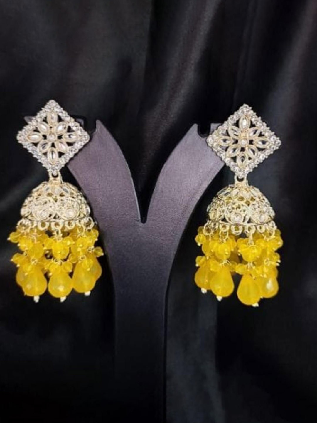 

Gyaan Jewels Stone Studded & Beaded Dome Shaped Jhumkas, Yellow