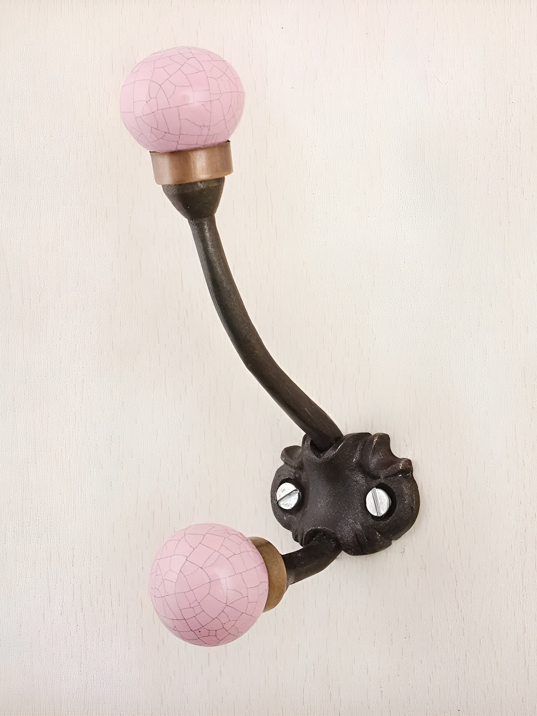 

IndianShelf Pink Ceramic Crackle Wall Hooks