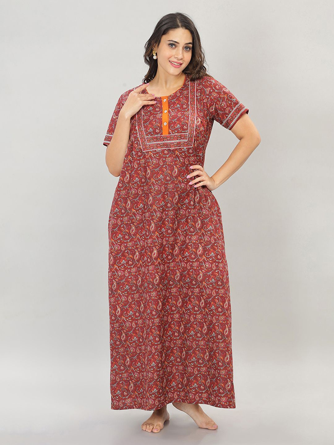 

NAIDU HALL Women Pure Cotton Ethnic Motifs Printed Maxi Nightdress, Red