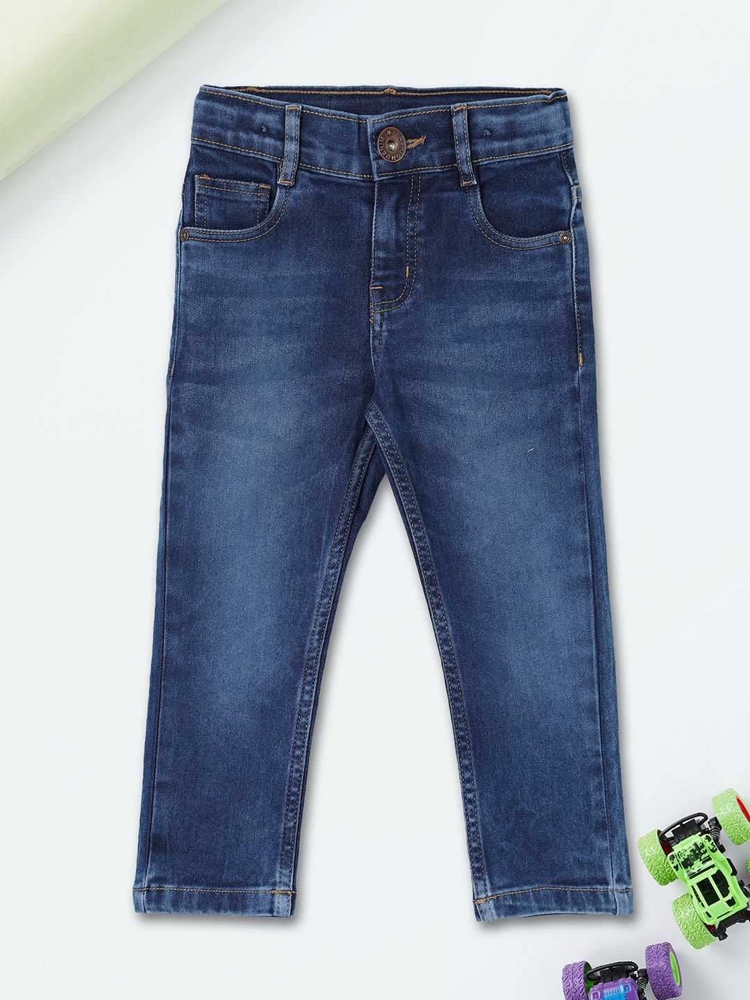 

max Boys Light Fade Jeans, Blue