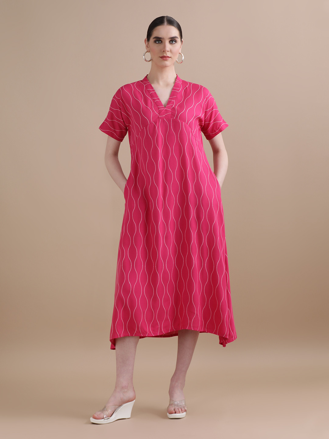 

BLACK & BLAH BLAH Women Relaxed Fit Kantha Printed A-Line Midi Dress, Pink