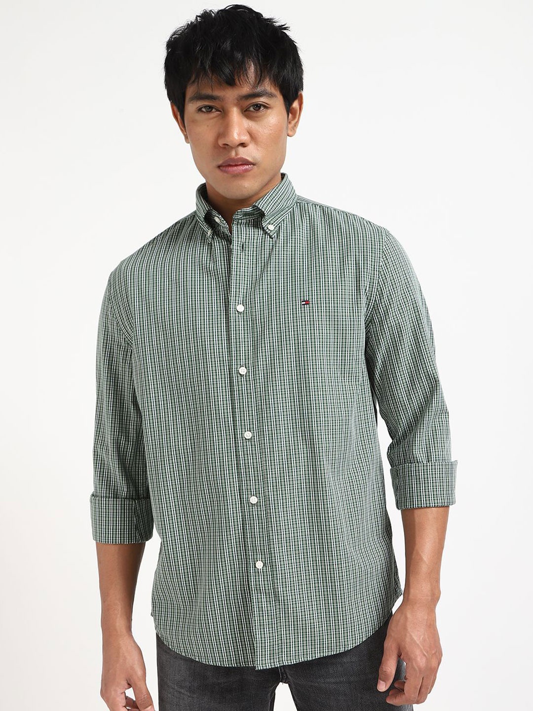 

Tommy Hilfiger Men Button-Down Collar Vertical Striped Cotton Casual Shirt, Green