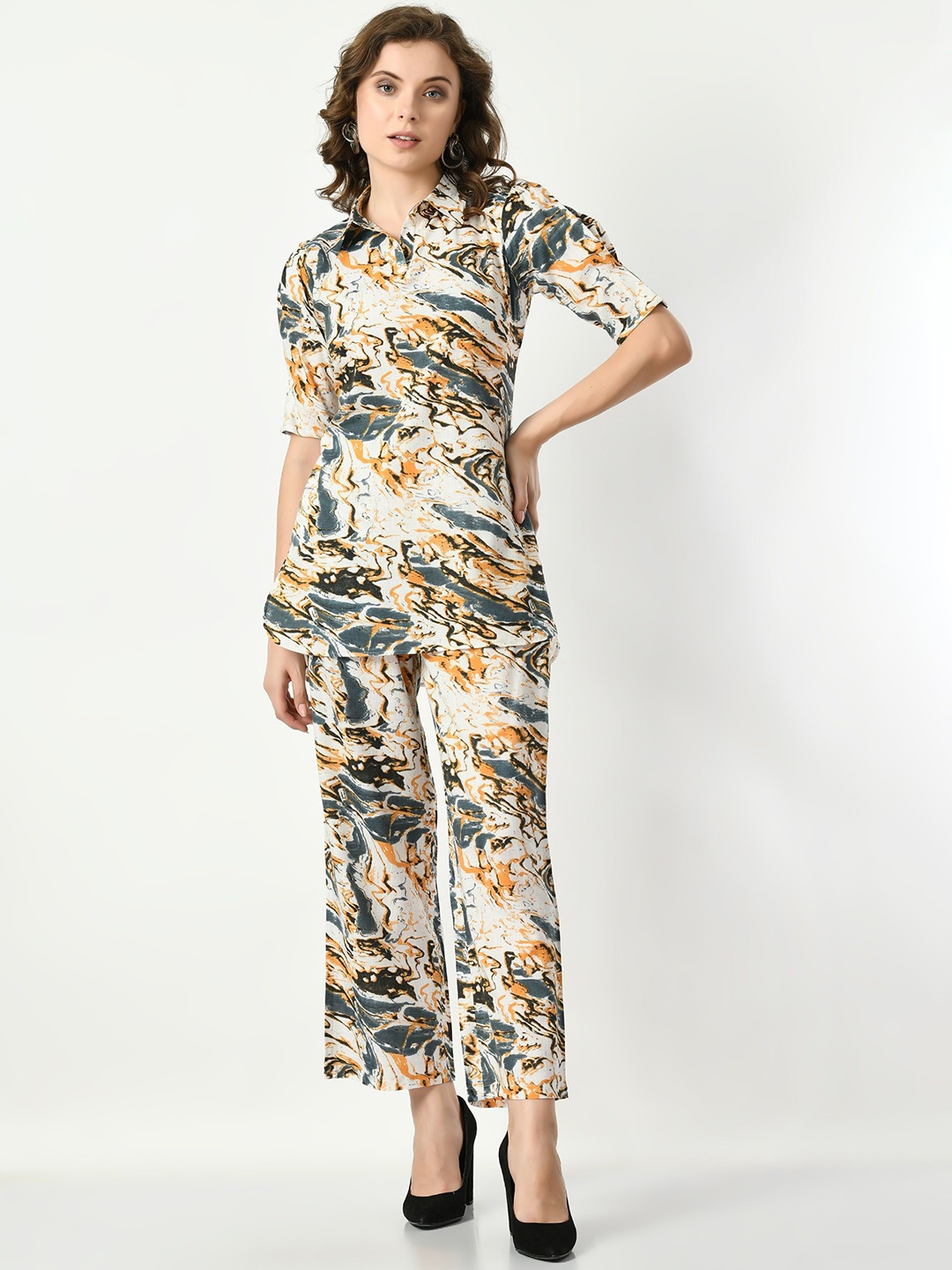 

VAPPSYAM Abstract Printed Shirt Collar Pure Cotton Short Sleeves Tunic & Trousers, Green