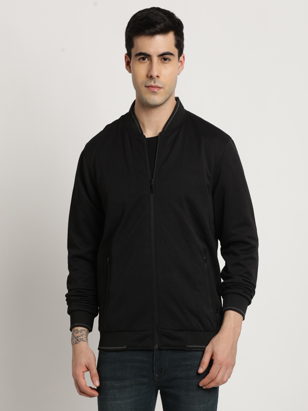 

Turtle Men Solid Reversible Bomber Jacket, Black