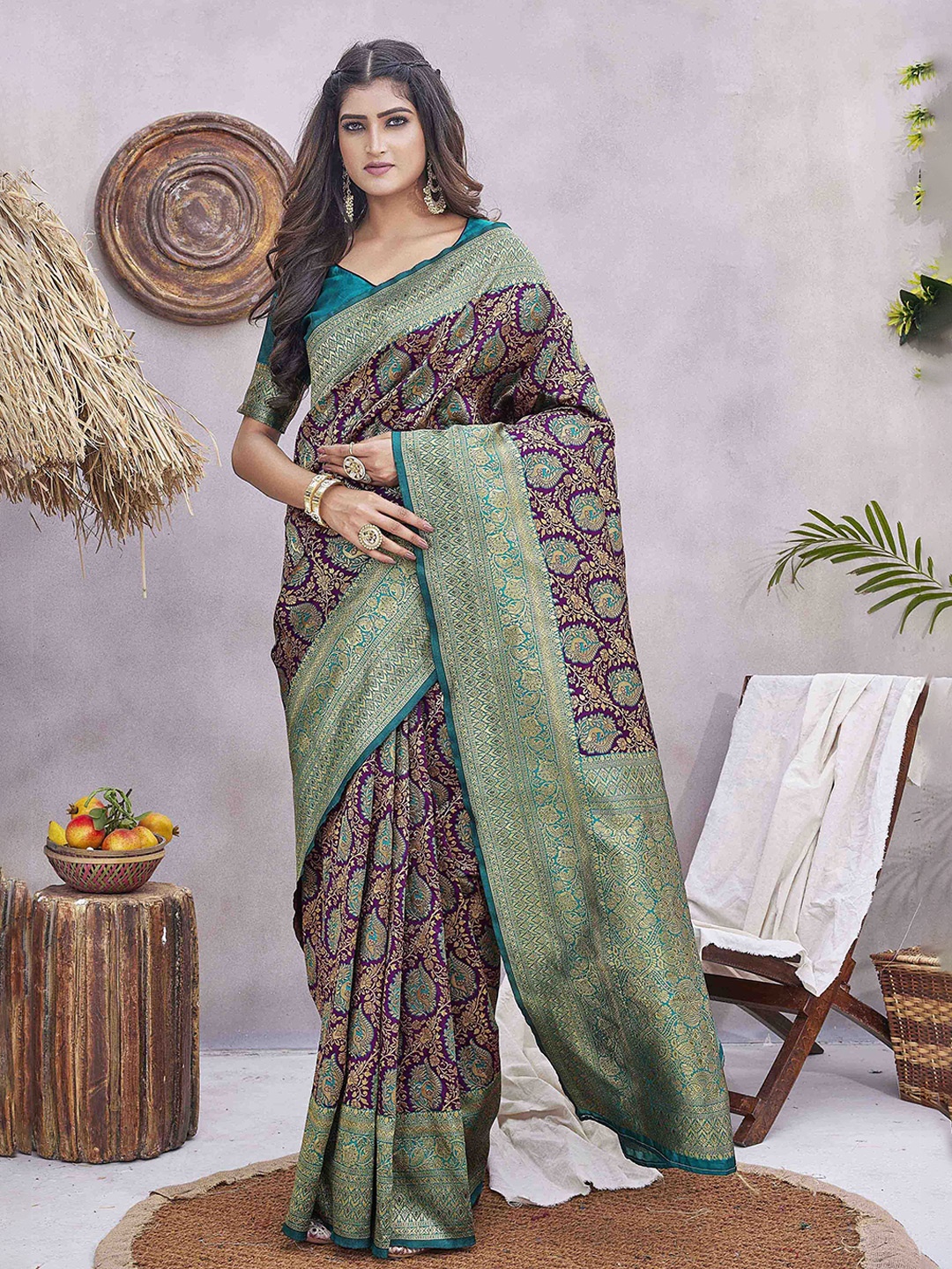 

KSM PRINTS Woven Design Ethnic Motifs Zari Saree, Purple