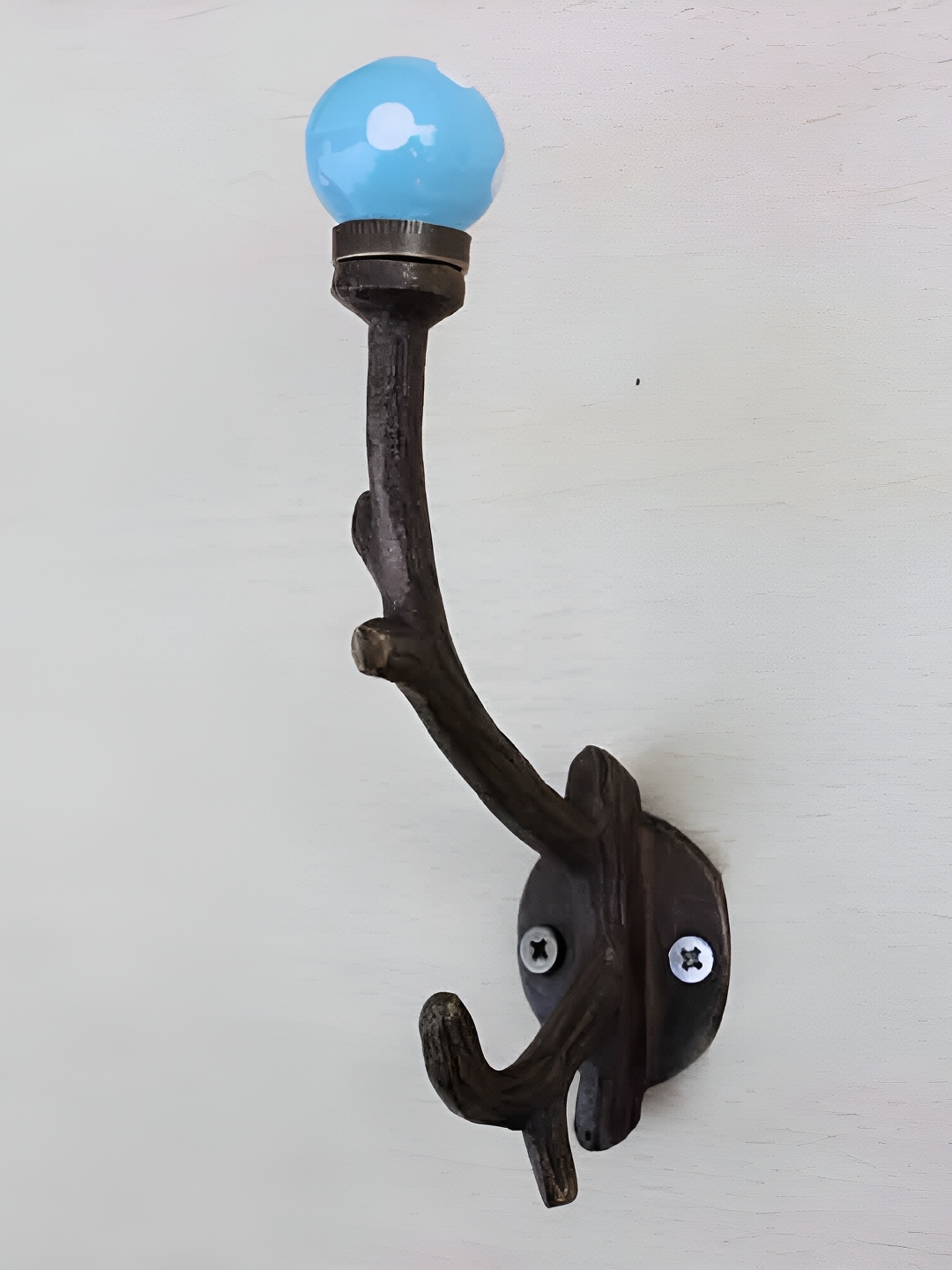 

IndianShelf Black & Blue Dot Printed Ceramic Wall Hook