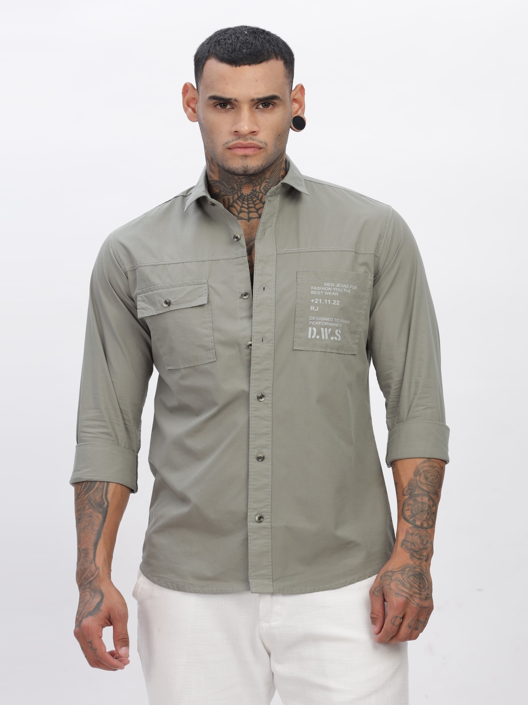 

BEVDAAS Men Spread Collar Typography Printed Cotton Casual Shirt, Green