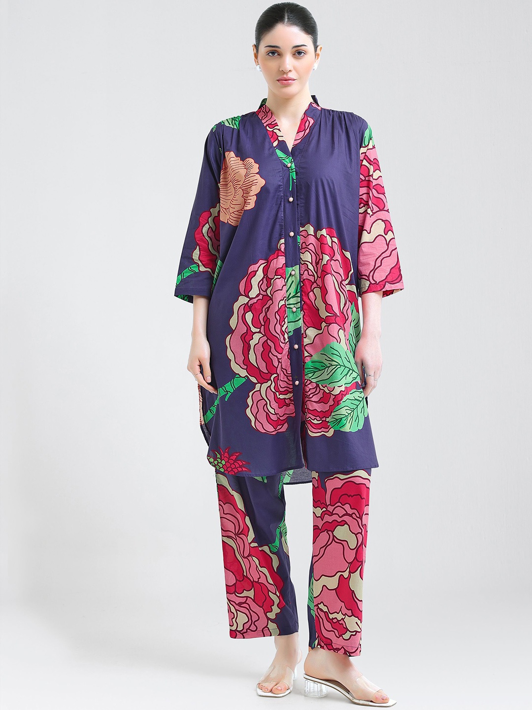 

I like me Women Floral Printed Pure Cotton Kurta Set, Blue