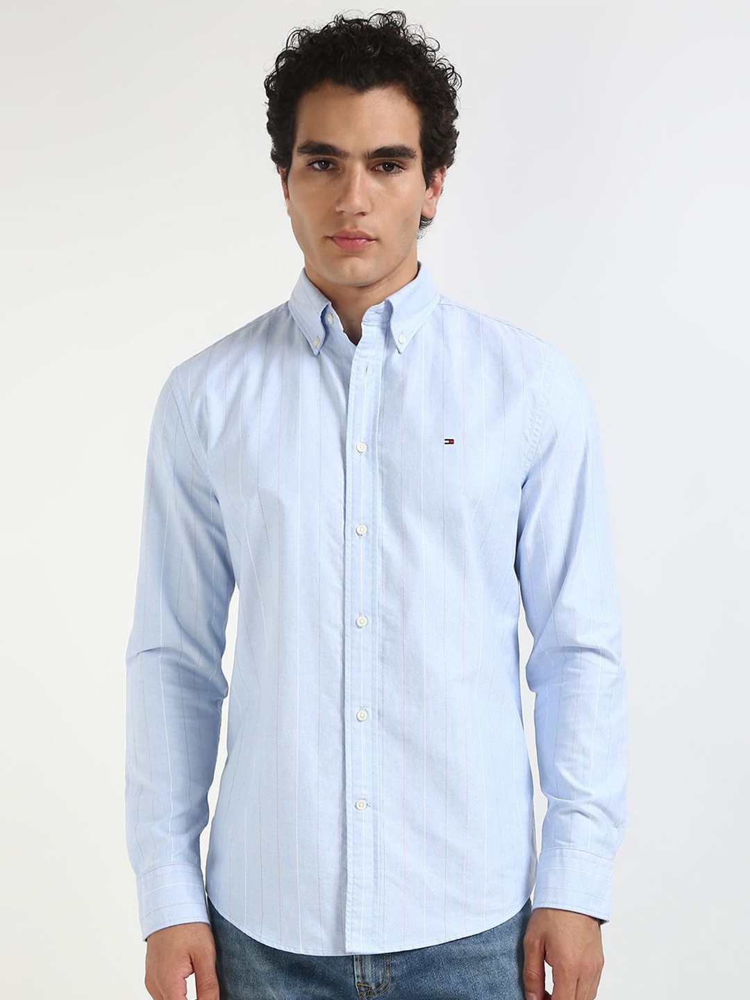 

Tommy Hilfiger Men Button-Down Collar Vertical Striped Cotton Casual Shirt, Blue