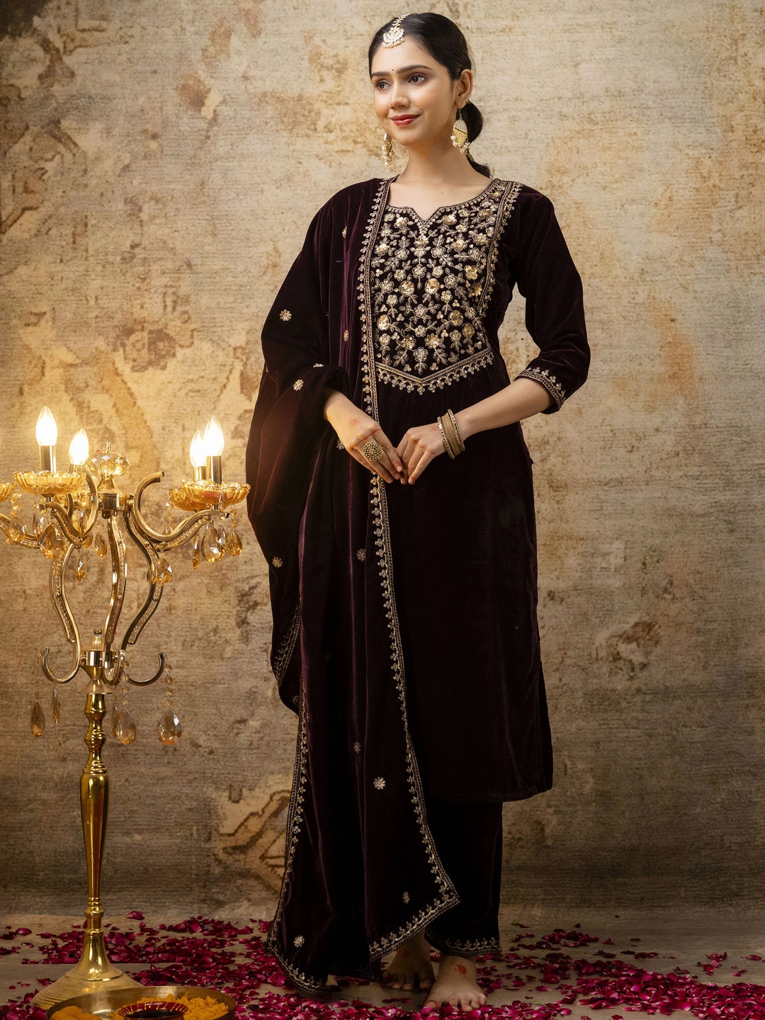 

VredeVogel Floral Embroidered Regular Sequinned Velvet Kurta With Trouser With Dupatta, Purple