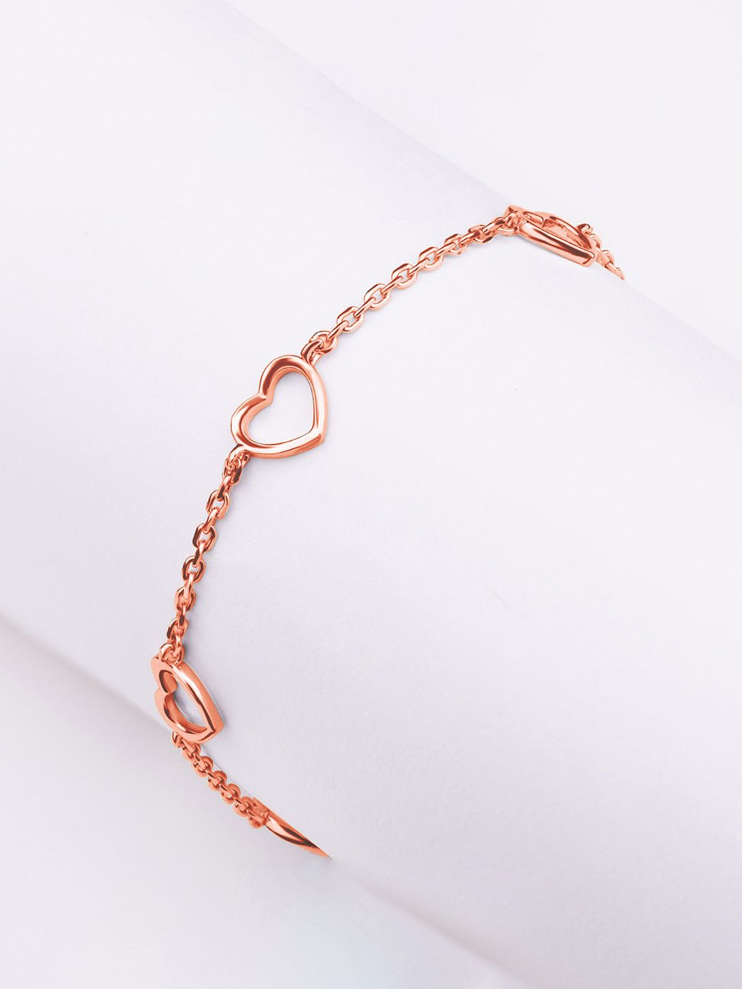 

Nistra Heartstrings Heart Sterling Silver Rose Gold-Plated Link Bracelet