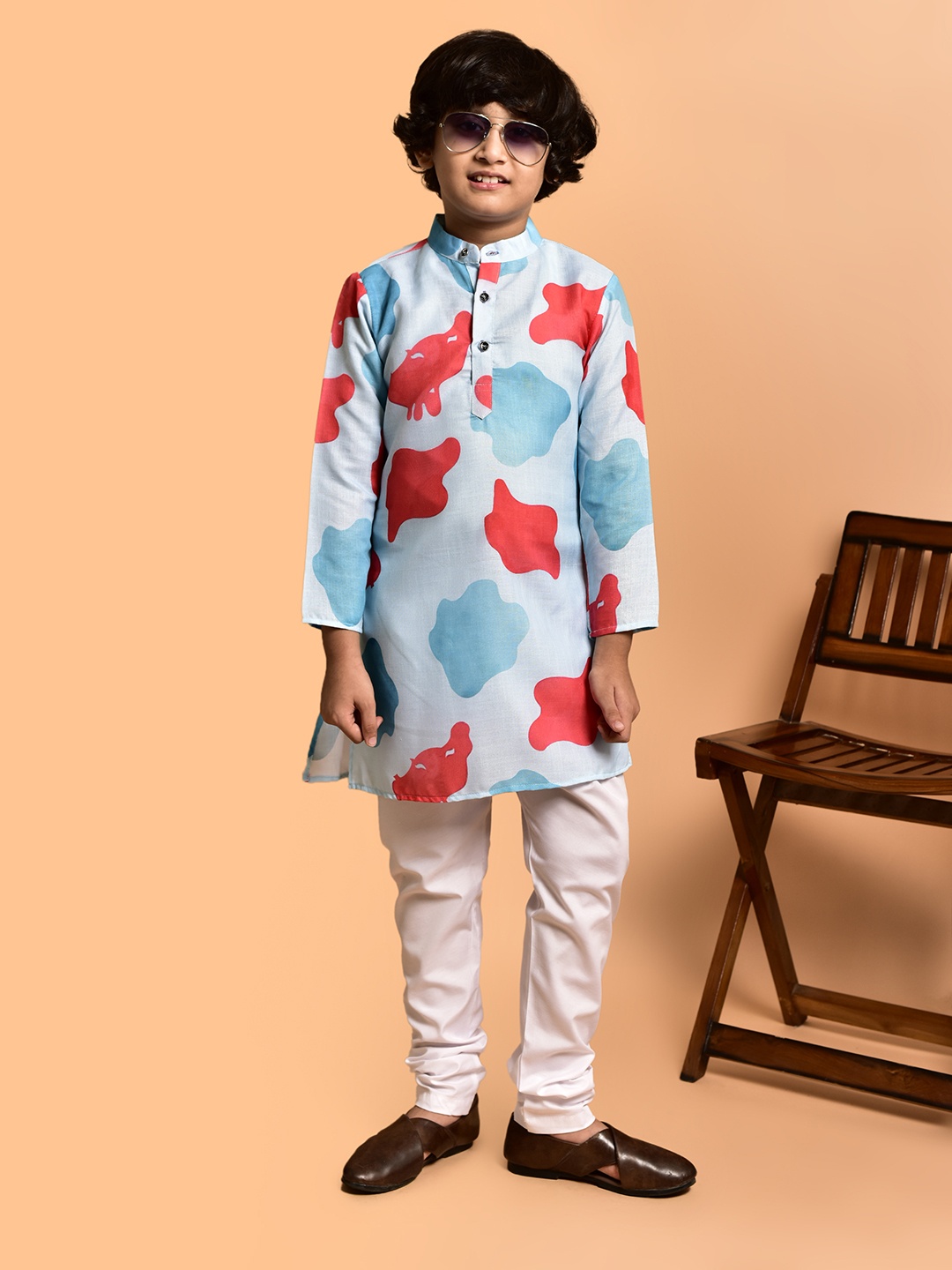 

PRINTINDIA Boys Abstract Printed Regular Straight Kurta with Pyjamas, White