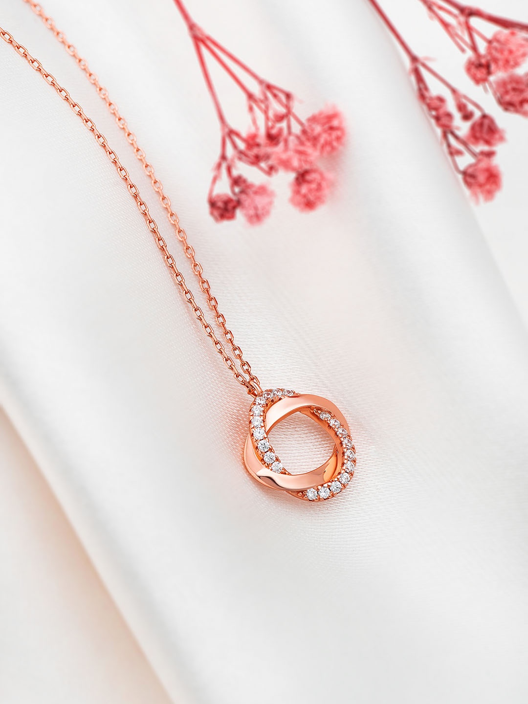 

SILBERRY 925 Sterling Silver Rose Gold-Plated Circular Cubic Zirconia Pendant with Chain