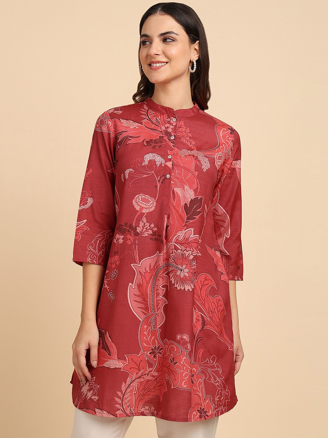 

HERE&NOW Women Floral Printed Linen Kurta, Red