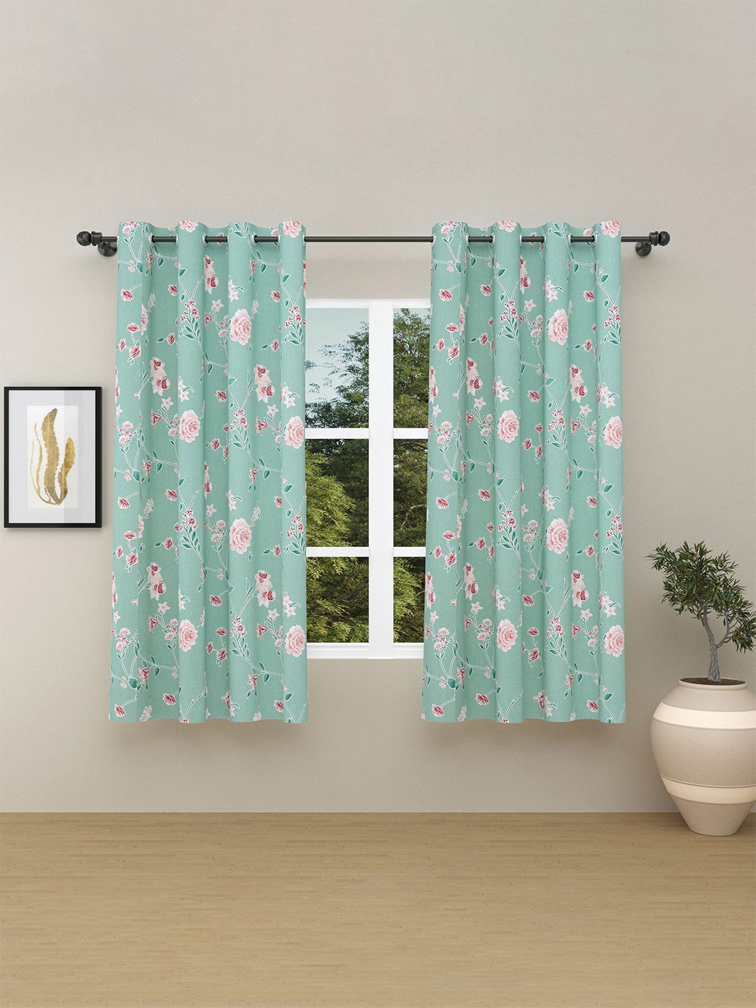 

haus & kinder Green & Pink Set of 2 Floral Cotton Room Darkening Window Curtain