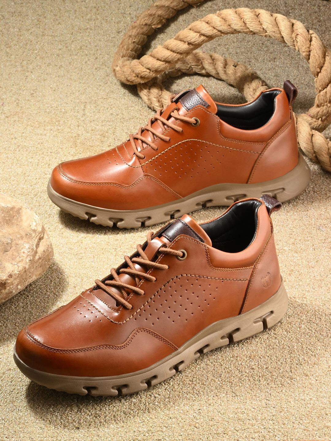 

MONDAIN Men Leather Round Toe Lace-Ups Sneakers, Tan