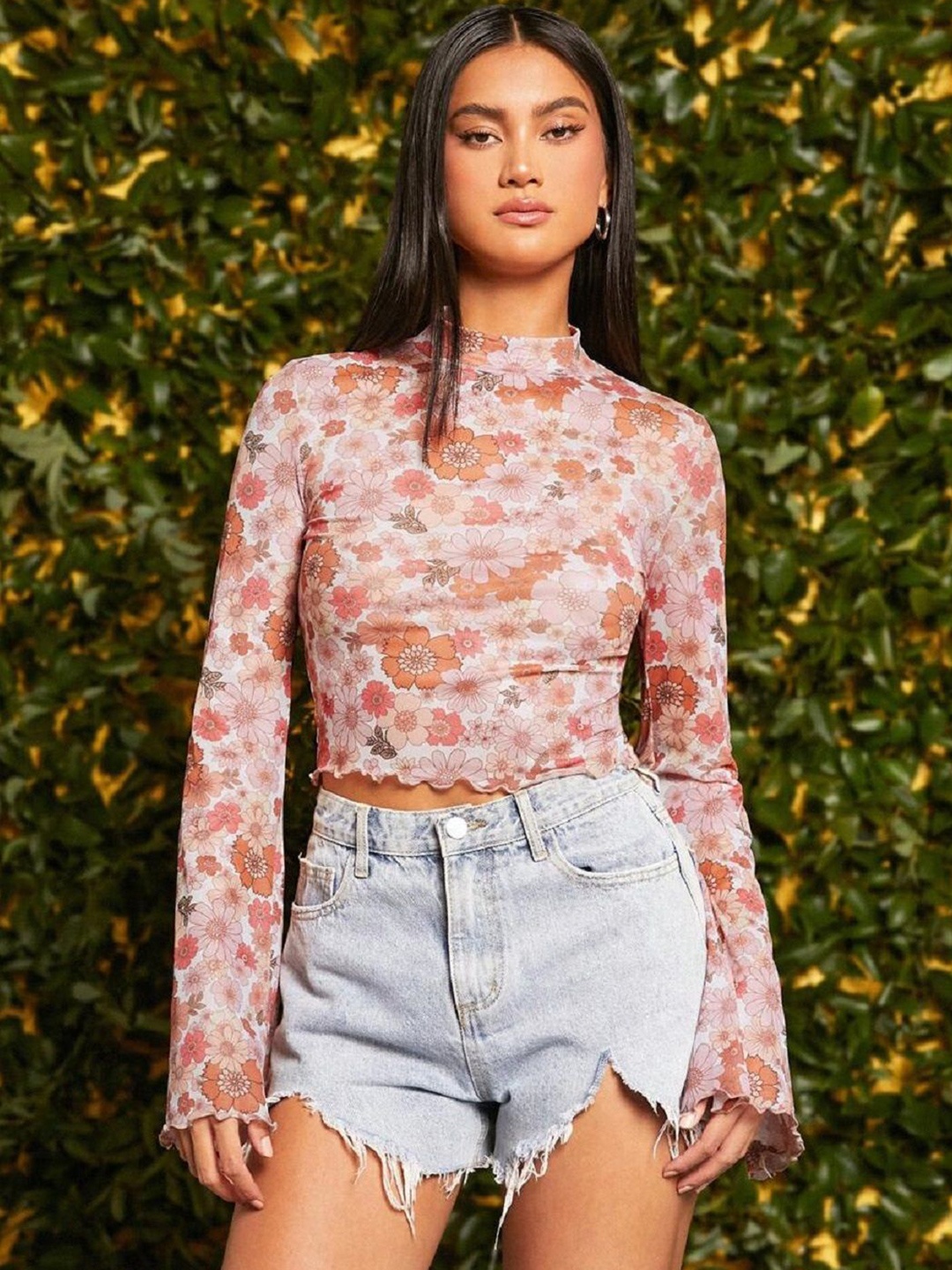 

The Roadster Lifestyle Co Women Floral Printed High Neck Long Sleeves Crop Fitted Top, Orange