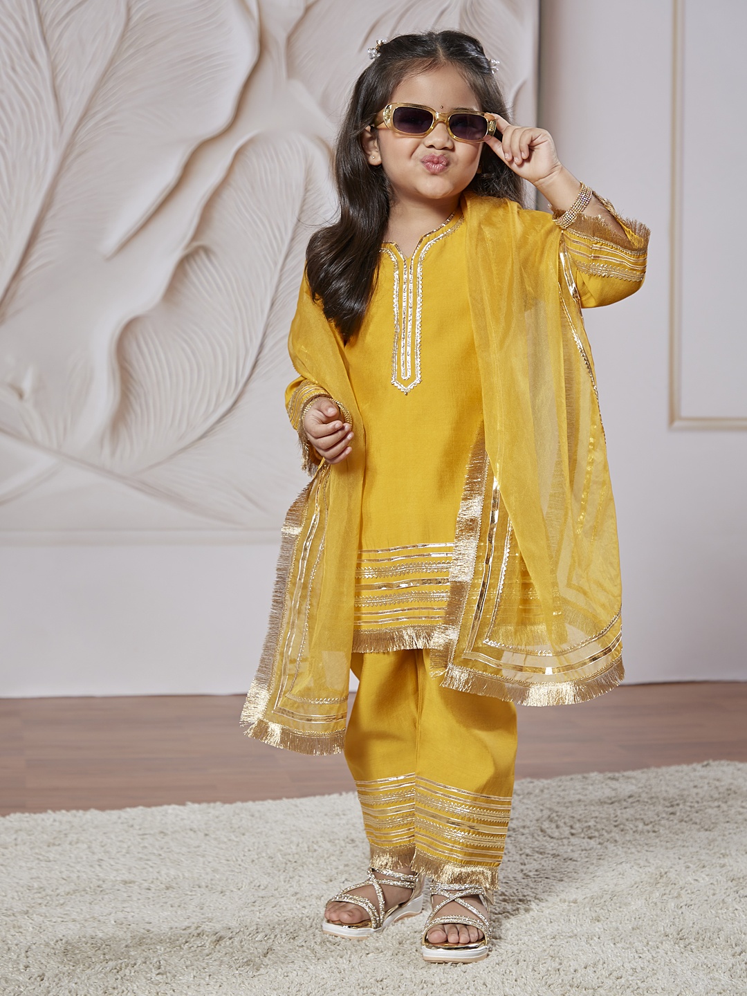 

VASTRAMAY Girls Yoke Design Gotta Patti Kurta with Trouser & Dupatta, Yellow