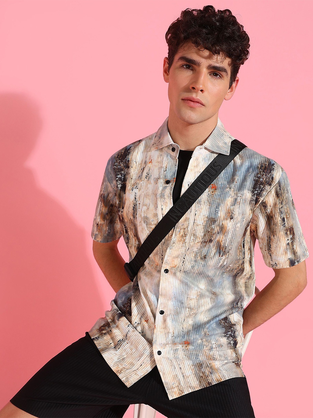 

INDICLUB Men Spread Collar Abstract Printed Casual Shirt, Beige