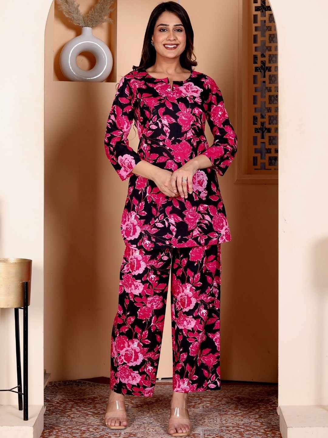 

Serenita Floral Printed Notch Neck Pure Cotton Tunic With Trousers, Black