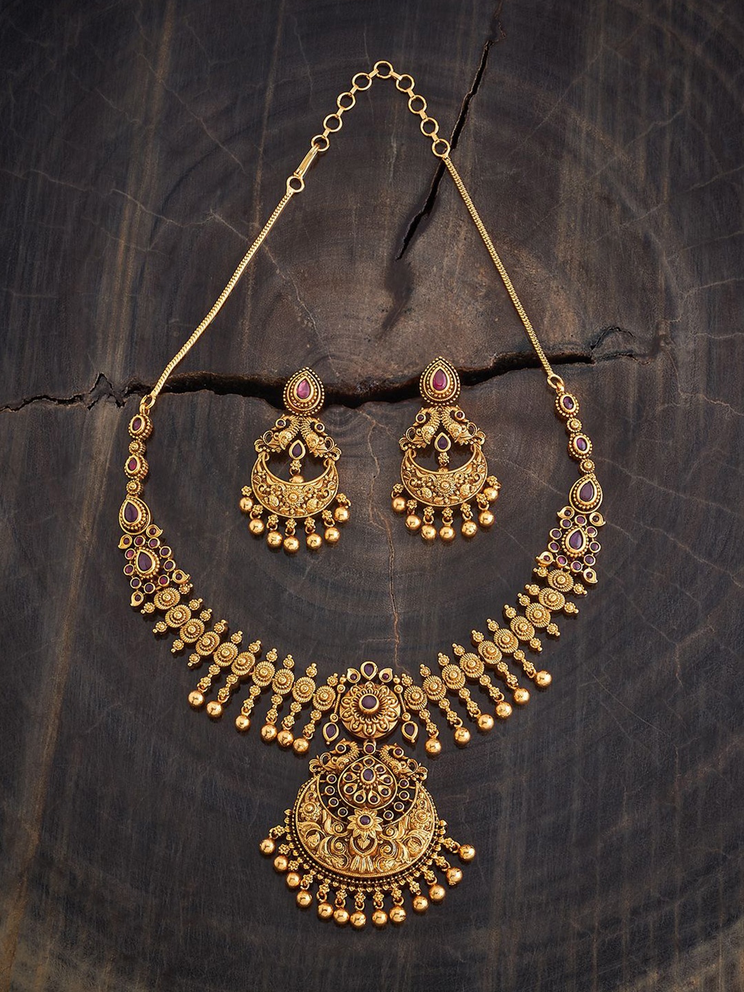 

Kushal's Fashion Jewellery Gold-Plated Stone-Studded & Beaded Jewellery Set